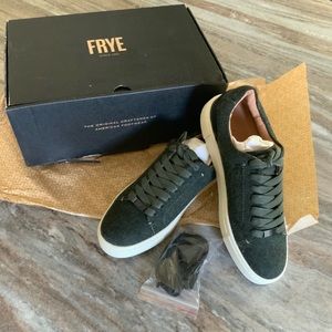 NWT Frye Ivy Low Lace size 6